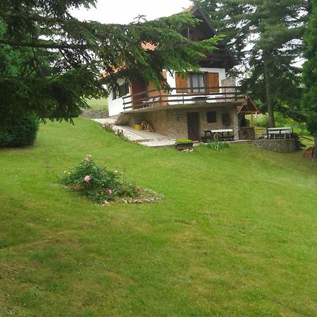 Apartmani Planinska Kuca, Jagodnja Krupanj Buitenkant foto
